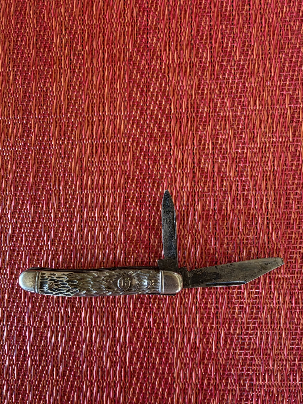Imperial Knife Co. Vintage Two-Blade Pocket Knife 1946-56 Era